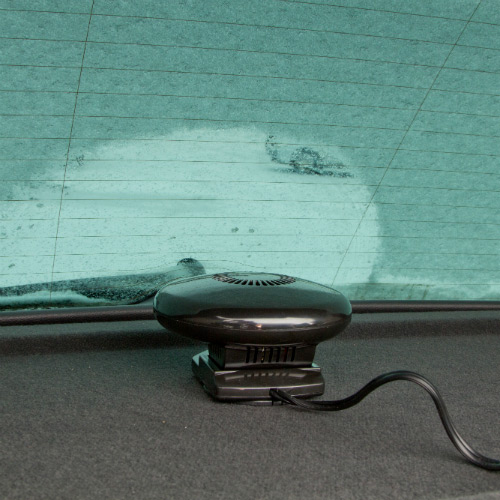 Автомобильный вентилятор с функцией обогрева поможет быстро и без больших затрат топлива разморозить стёкла
