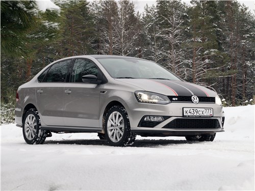 Предпросмотр volkswagen polo gt 2016 полоска красная, полоска черная…