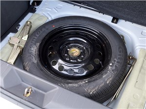 Предпросмотр lifan x50 2015 запасное колесо