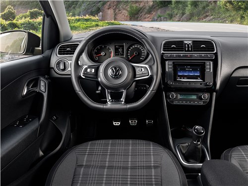 Предпросмотр volkswagen polo gt 2016 салон