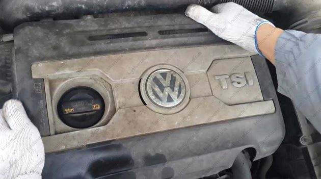 электрооборудование двигателя Volkswagen Tiguan, свеча зажигания Фольксваген Тигуан