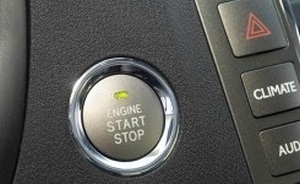 Кнопка старт-стоп в автомобиле