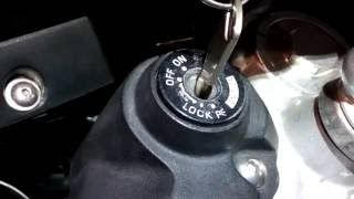 Suzuki freewind xf650 замок зажигания \ ignition lock