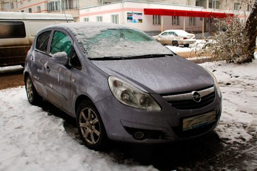 Можно ли зимой включать кондиционер в машине? За и против