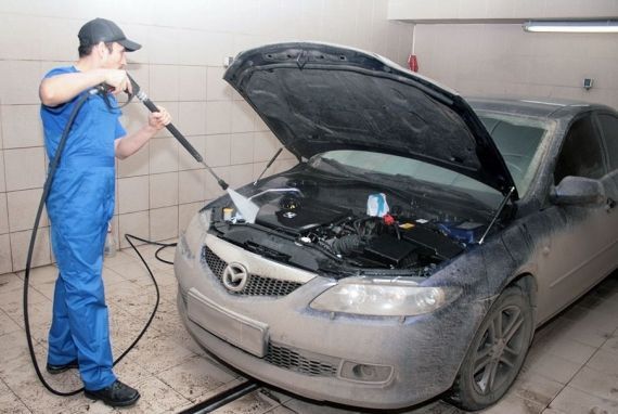 Как и чем правильно мыть двигатель автомобиля в домашних условиях? Чистый движок радует глаз