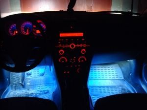 Как сделать подсветку ног в автомобиле своими руками? Правильный тюнинг