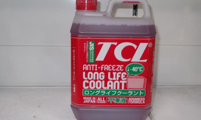 Охлаждающая жидкость TCL в пластиковой канистре