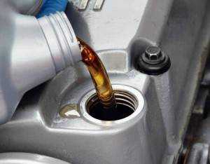 Приора масло в двигатель